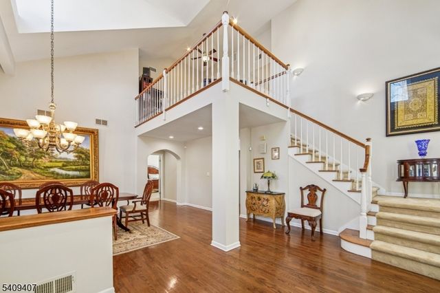 47 Gatehouse Rd, Bedminster Twp., NJ 07921