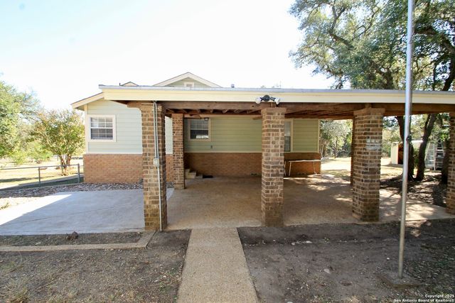 1102 Mendelin, San Antonio, TX 78260