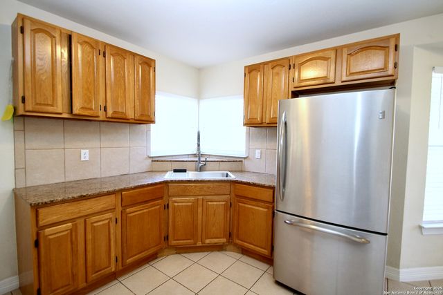 1102 Mendelin, San Antonio, TX 78260