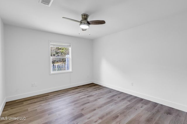 8828 Manoo Place, Diamondhead, MS 39525