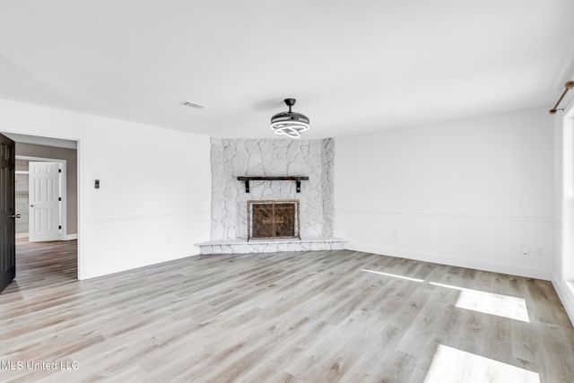 8828 Manoo Place, Diamondhead, MS 39525