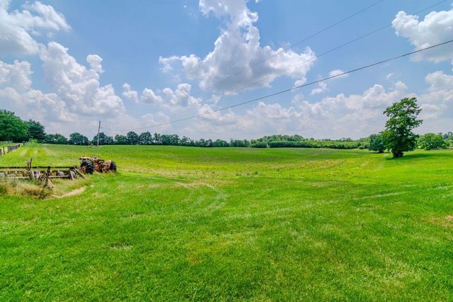 148 Cemetery Road B, Paris, KY 40361