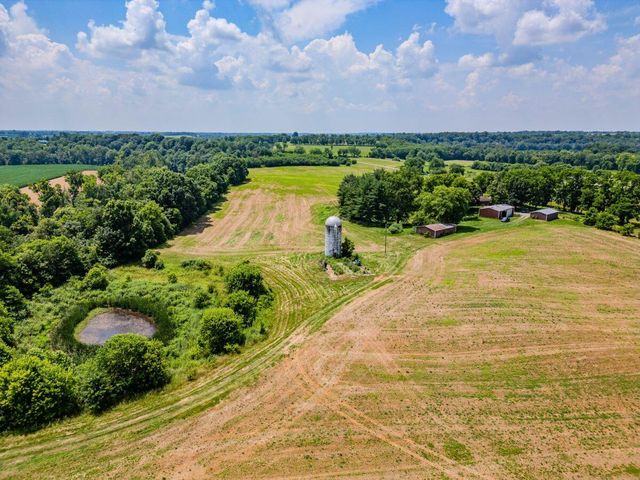 148 Cemetery Road B, Paris, KY 40361