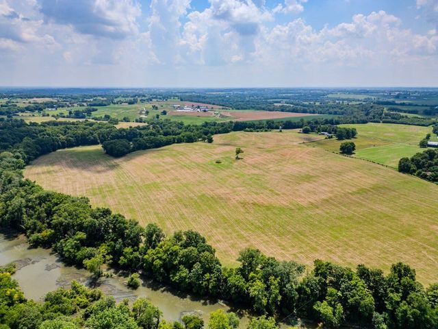 148 Cemetery Road B, Paris, KY 40361