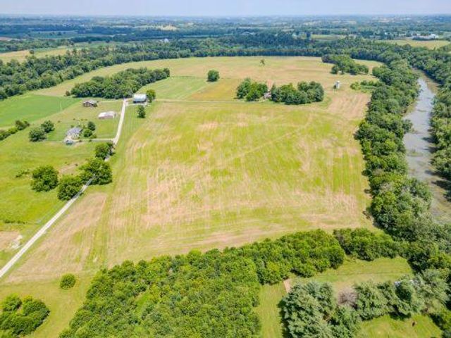 148 Cemetery Road B, Paris, KY 40361