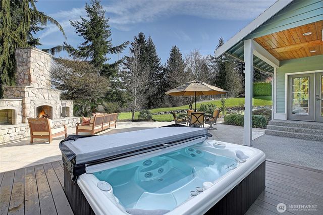 25721 38th Avenue NW, Stanwood, WA 98292