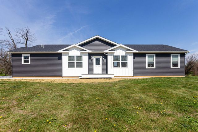 6261 SHELLER ROAD, Chambersburg, PA 17202