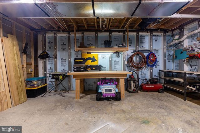 6261 SHELLER ROAD, Chambersburg, PA 17202