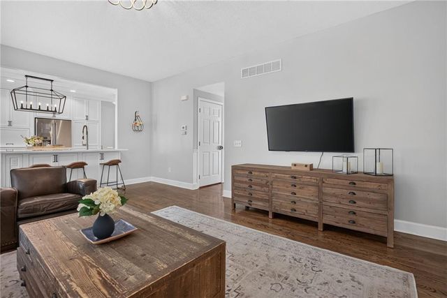 14600 Chadwick Street, Leawood, KS 66224
