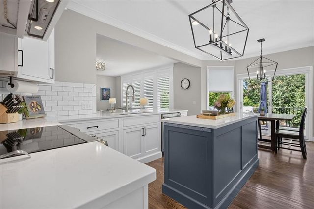 14600 Chadwick Street, Leawood, KS 66224