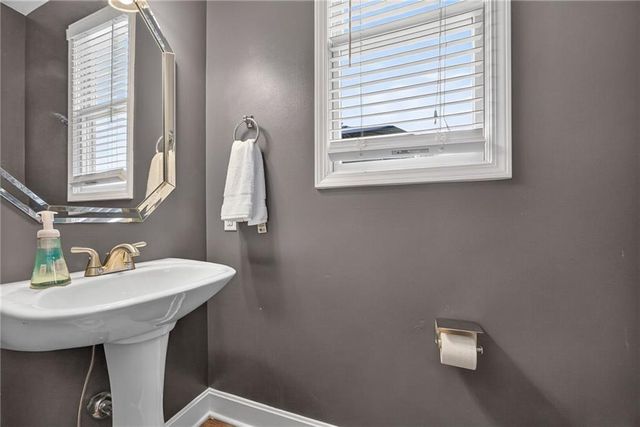 14600 Chadwick Street, Leawood, KS 66224