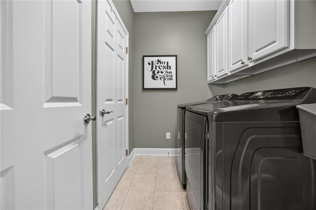 14600 Chadwick Street, Leawood, KS 66224