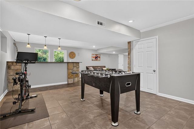 14600 Chadwick Street, Leawood, KS 66224