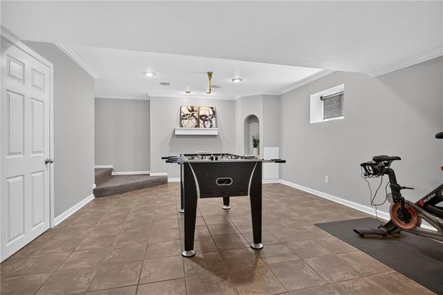 14600 Chadwick Street, Leawood, KS 66224