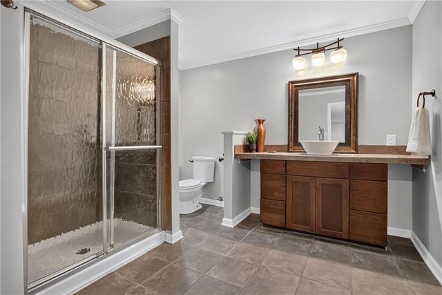 14600 Chadwick Street, Leawood, KS 66224