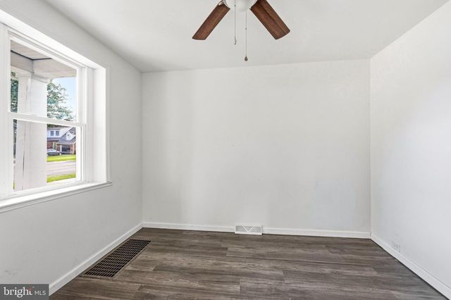 301 E MAPLE ST, Wenonah, NJ 08090