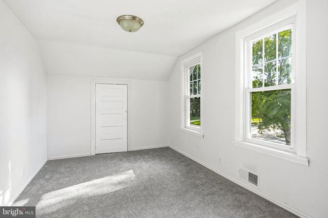 301 E MAPLE ST, Wenonah, NJ 08090