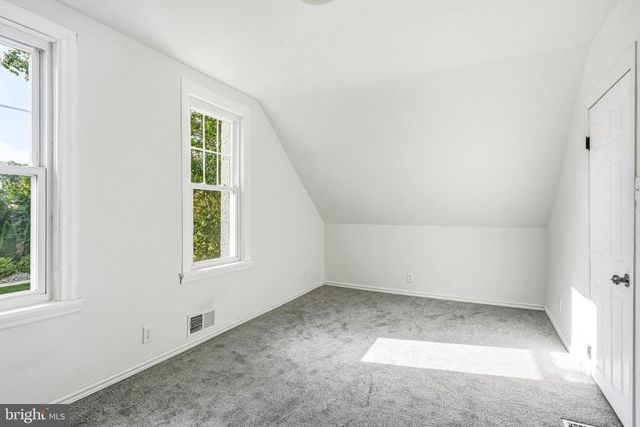 301 E MAPLE ST, Wenonah, NJ 08090