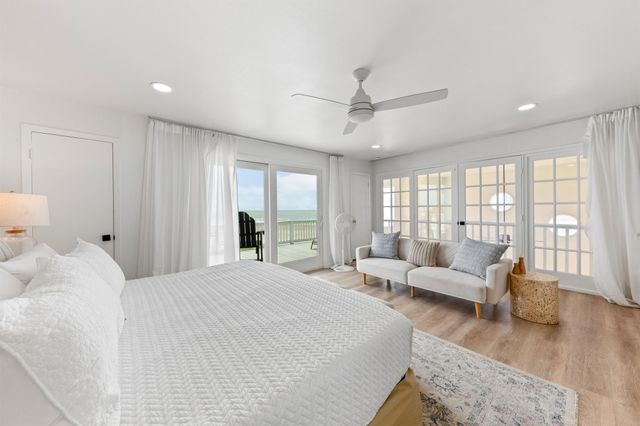 12628 W Ventura Drive, Galveston, TX 77554