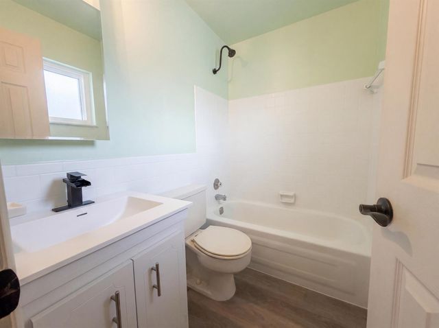9605 NW 81st, Tamarac, FL 33321