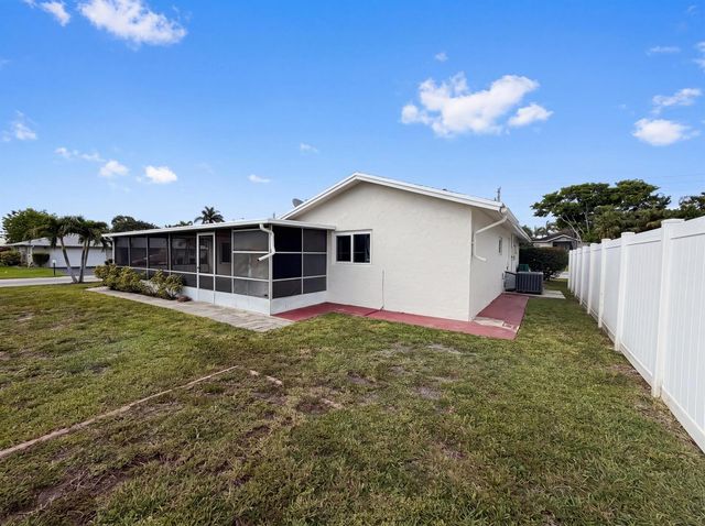 9605 NW 81st, Tamarac, FL 33321