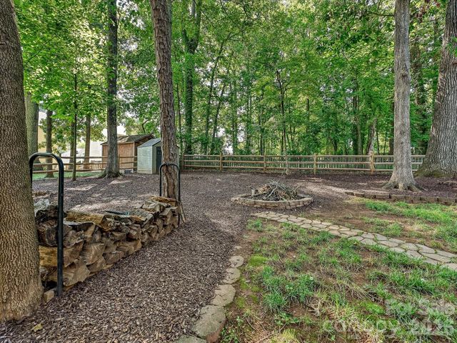 12903 Fallcross Court, Huntersville, NC 28078