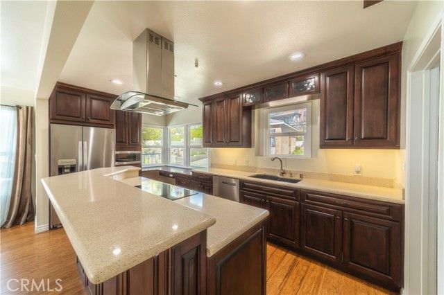 3341 Thelma, La Crescenta, CA 91214