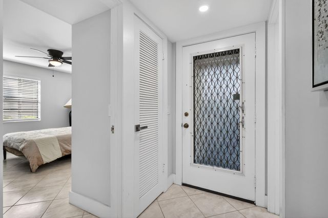 492 Piedmont, Delray Beach, FL 33484