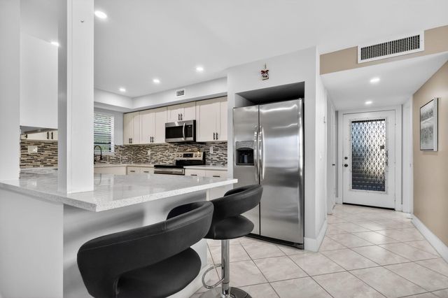 492 Piedmont, Delray Beach, FL 33484