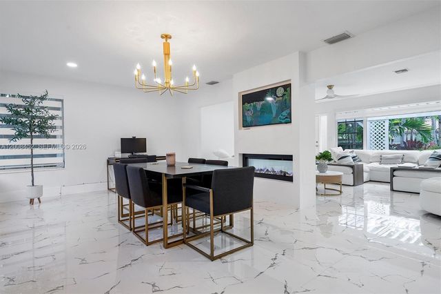 1099 NE 97th St, Miami Shores, FL 33138