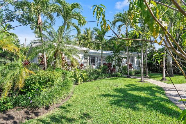 1099 NE 97th St, Miami Shores, FL 33138