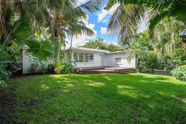 1099 NE 97th St, Miami Shores, FL 33138