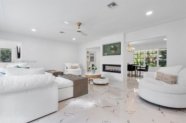 1099 NE 97th St, Miami Shores, FL 33138