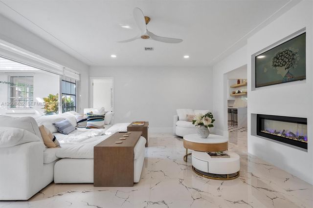 1099 NE 97th St, Miami Shores, FL 33138