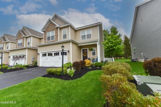22C Idared Lane, Halfmoon, NY 12065