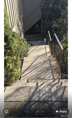 10 Ledgebrook Drive 10, Norwalk, CT 06854