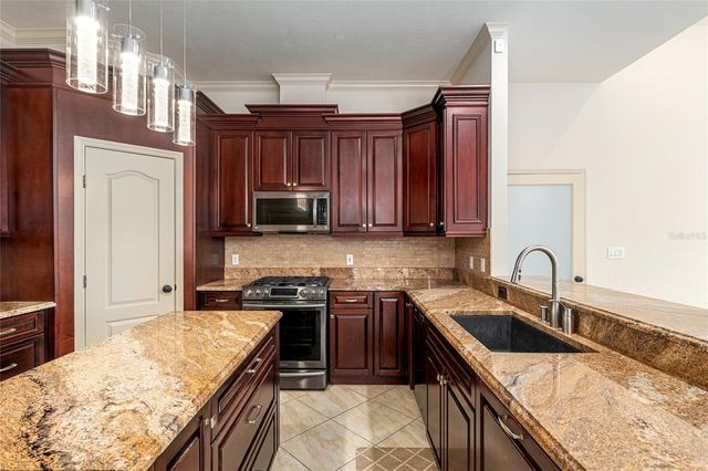7513 NW 50TH STREET, Gainesville, FL 32653