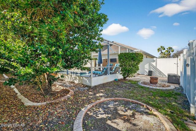 32 Peruvian Lane, Ormond Beach, FL 32174