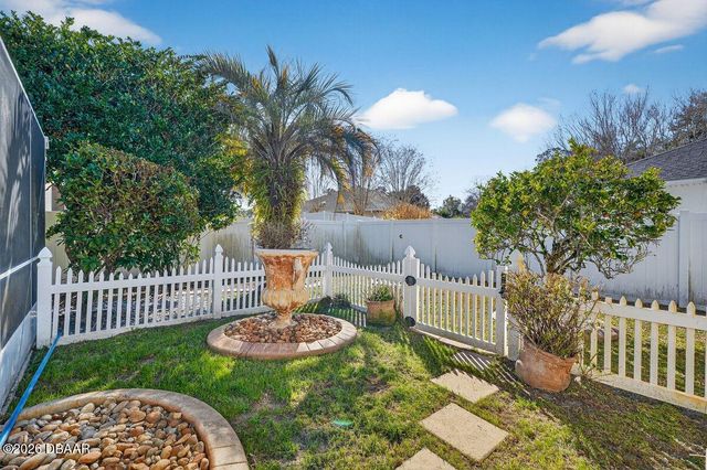 32 Peruvian Lane, Ormond Beach, FL 32174