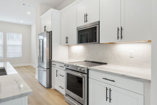 714 41st Ave, N, Nashville, TN 37209