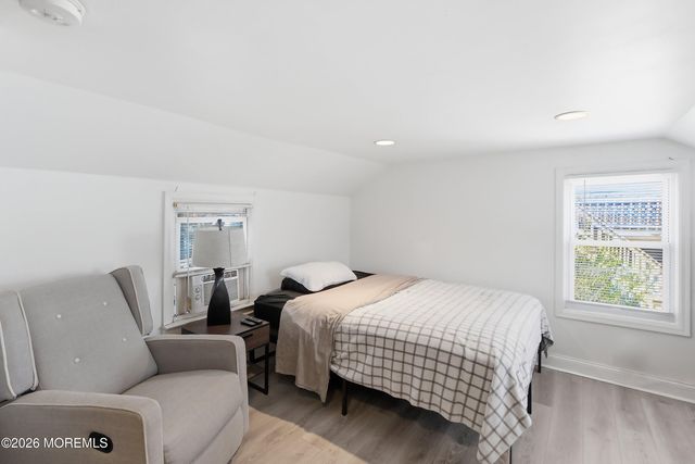 437 Atlantic Street, Keyport, NJ 07735