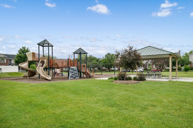9414 Taylor Court, Orland Park, IL 60467
