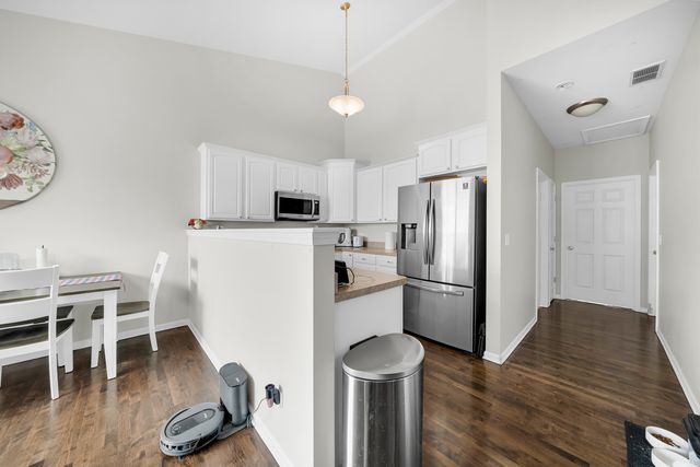 9414 Taylor Court, Orland Park, IL 60467