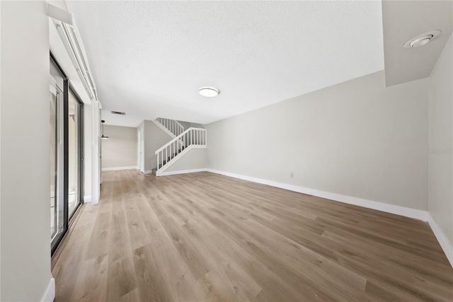 2920 PECAN AVENUE, Leesburg, FL 34748