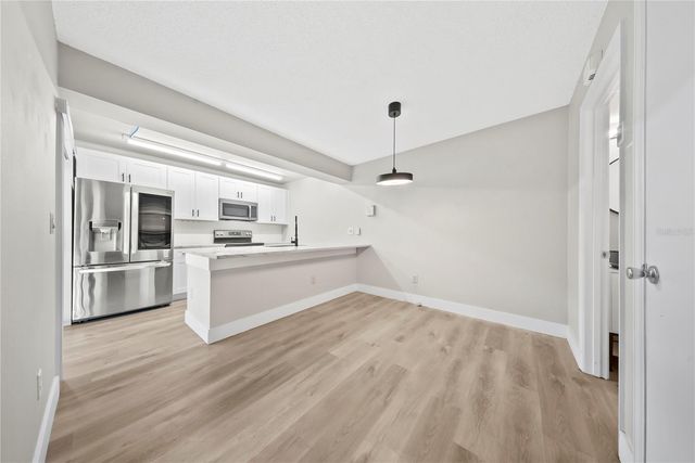 2920 PECAN AVENUE, Leesburg, FL 34748