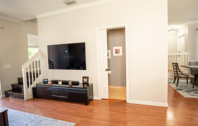 5463 Queenship Court, Greenacres, FL 33463