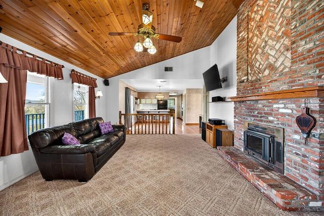 4530 Grazing Hill Rd, Shingle Springs, CA 95682