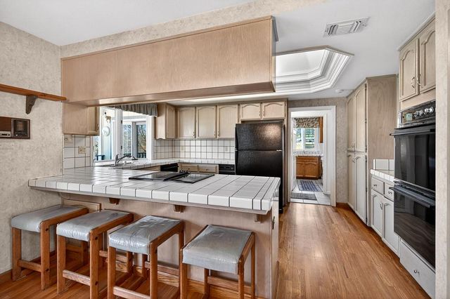 4530 Grazing Hill Rd, Shingle Springs, CA 95682