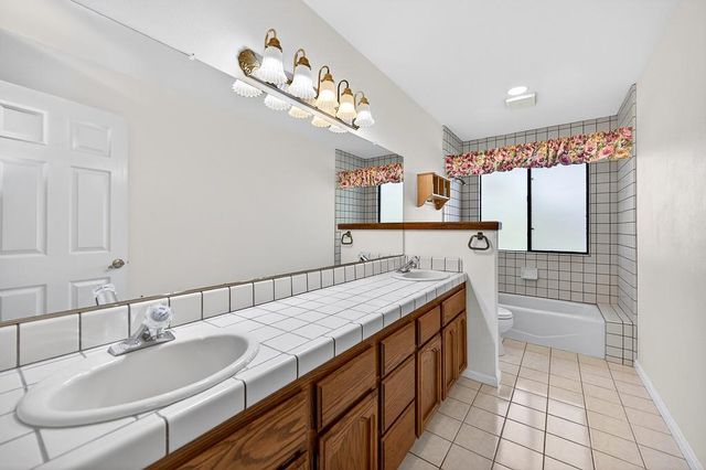 4530 Grazing Hill Rd, Shingle Springs, CA 95682