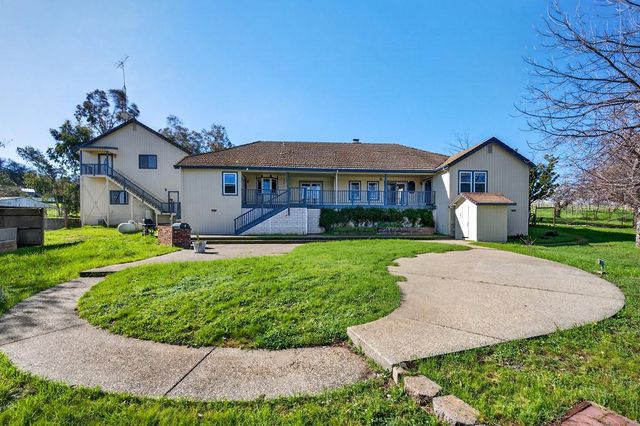 4530 Grazing Hill Rd, Shingle Springs, CA 95682